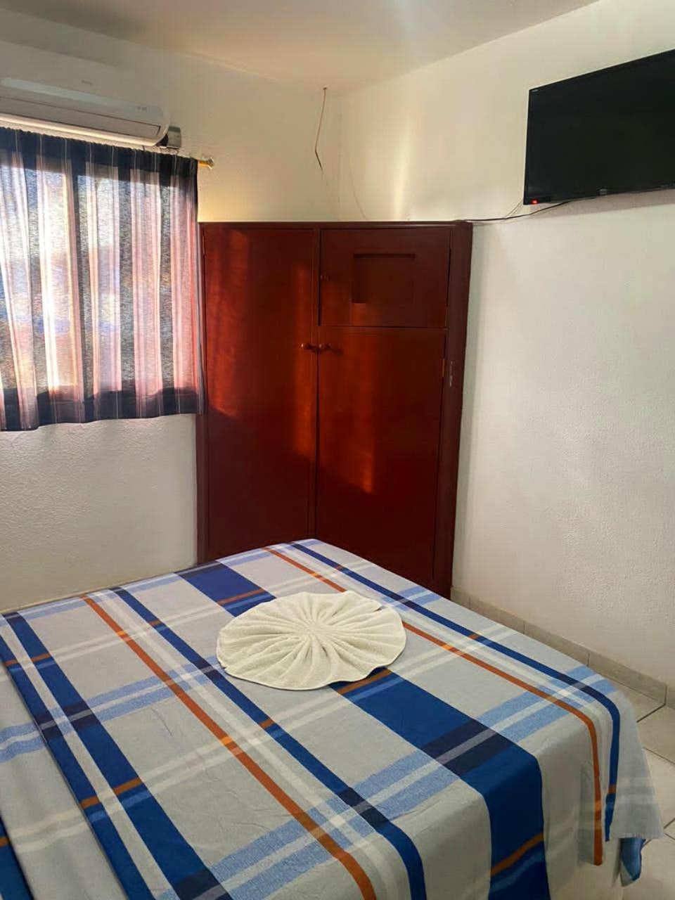 Hotel Brisas Del Mar 2022 Catia La Mar Ngoại thất bức ảnh